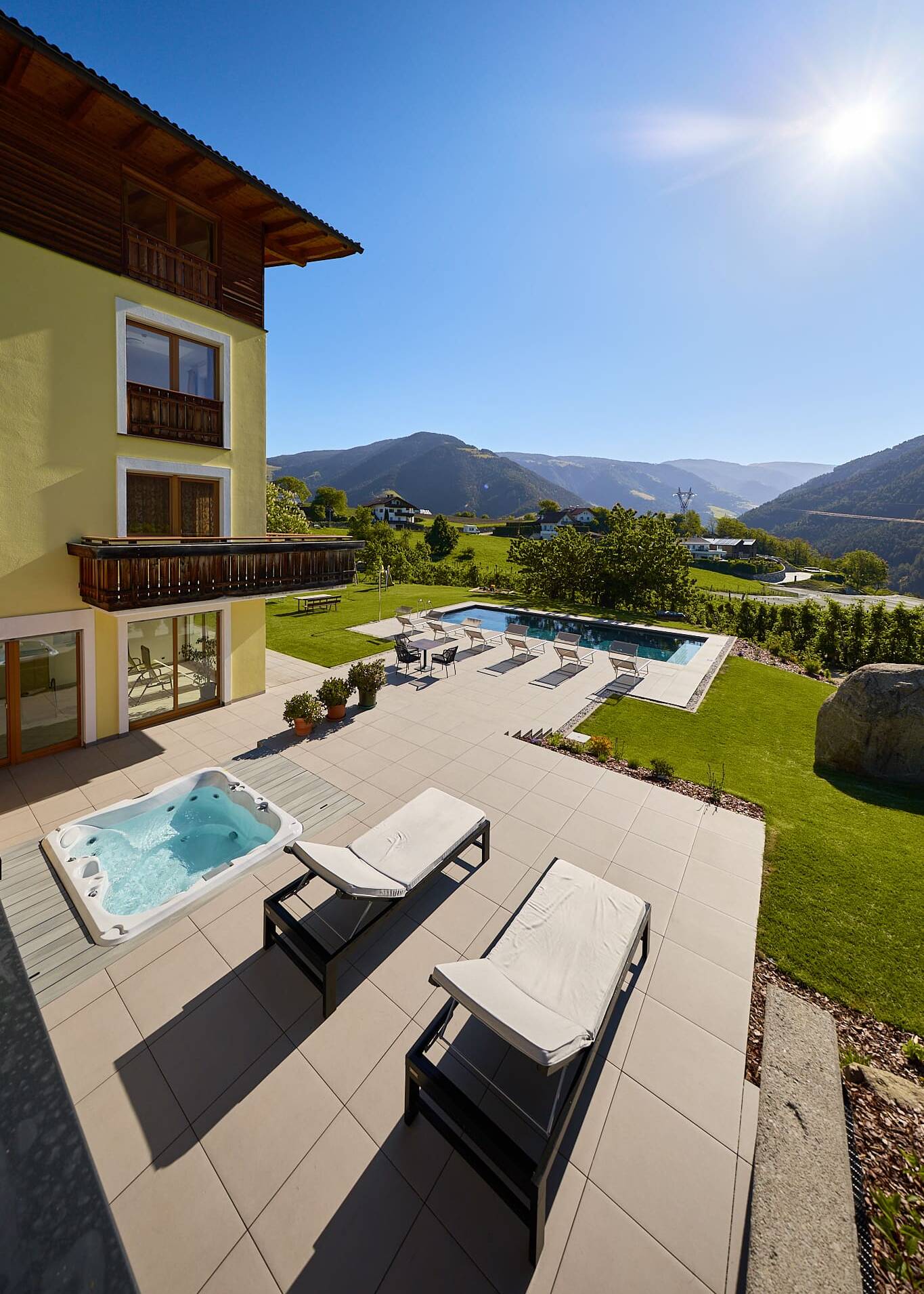 Whirlpool und swimming pool