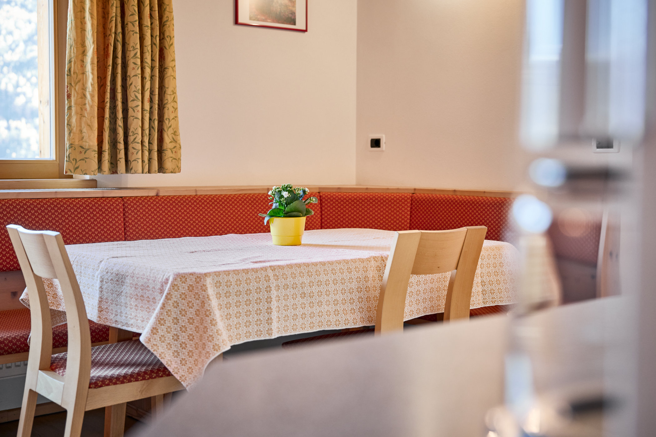 Apartment Golden Tisch